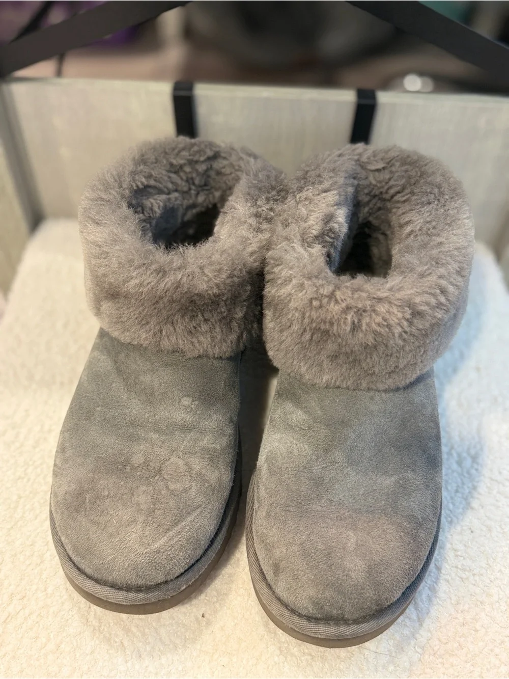 UGG Classic Mini Fluff Boots Charcoal Grey Suede Shearling Fur Ankle Boot Size 8 - Picture 2 of 10